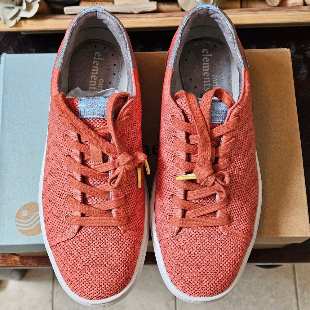 NIB Earth Elements Men's Anton Casual Knit Sneaker, Ginger Red/Coral - Picture 2 of 16